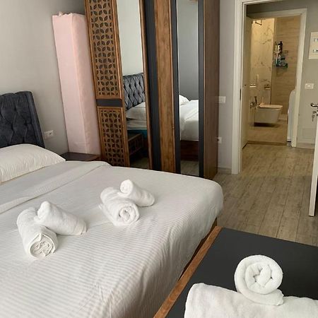 Lovely Apartment ติรานา ภายนอก รูปภาพ